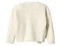 Rückseite eines cremeweißen Strickpullovers mit geripptem Saum
