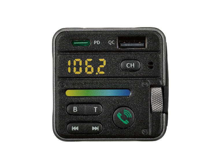 Schwarzer Auto-FM-Transmitter mit Digitalanzeige und USB-Ladeanschlüssen