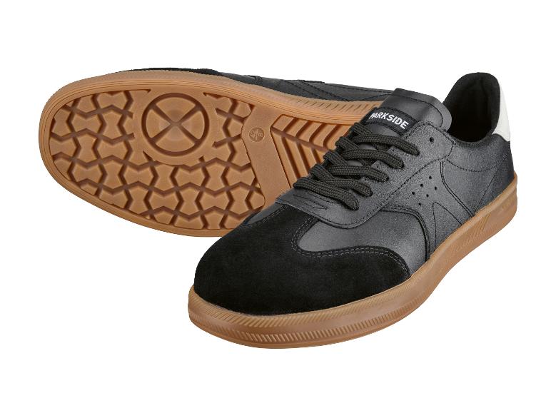 Schwarze Herren-Sneaker mit Gummisohle und Wildlederdetails.