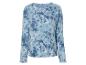 Ein blaues Langarmshirt mit Tie-Dye-Muster.