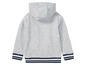 Graue Kapuzenjacke mit blauen Streifen.
