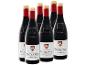 Sechs Flaschen Vacqueyras Rotwein mit weißen Etiketten und roten Kapseln.