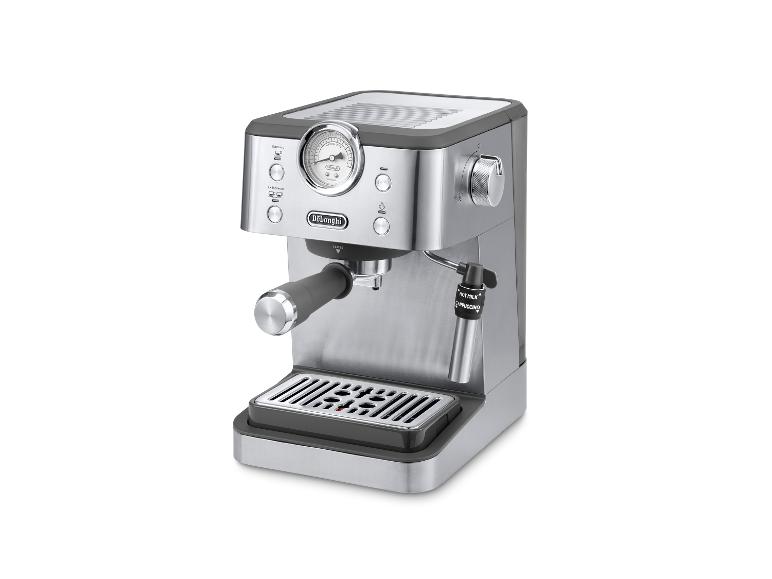 DeLonghi Espressomaschine aus Edelstahl mit Manometer und Milchaufschäumer.