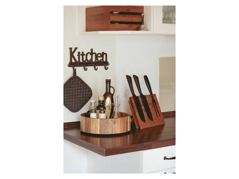 Holz Küchenorganizer mit Öl-Flaschen, Gewürzen und magnetischem Messerblock.