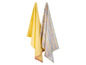Zwei Geschirrtücher, eines gelb, eines gestreift.