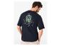 Schwarzes Herren-T-Shirt mit Basketball-Print auf dem Rücken und dem Text „All Time Legend“.