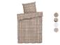 Bettbezug und Kissenbezug mit beigem und weißem Karomuster.