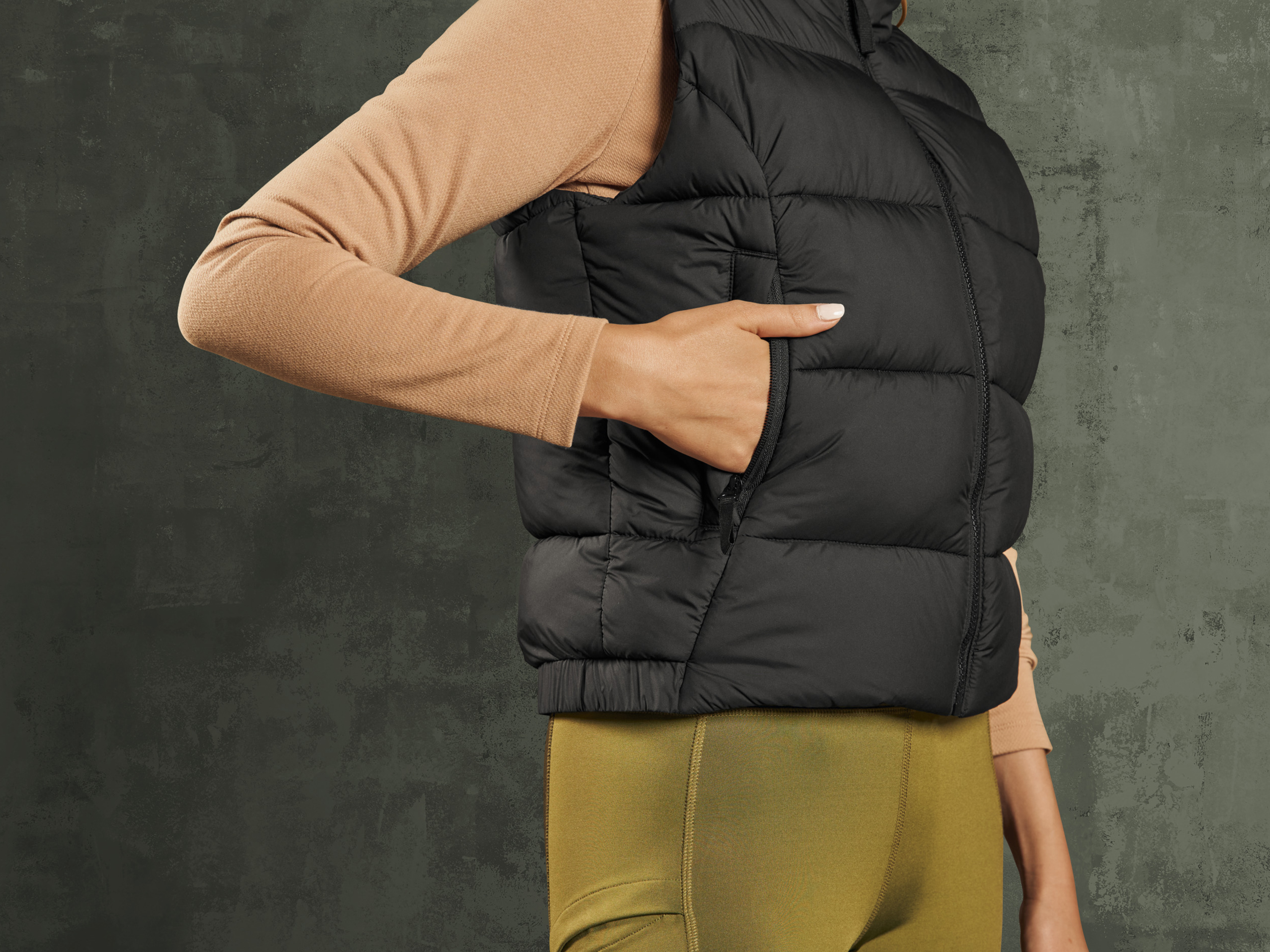 Thumbnail - CRIVIT Damen Funktionsweste Thermo Outdoor (Schwarz, L(44/46))