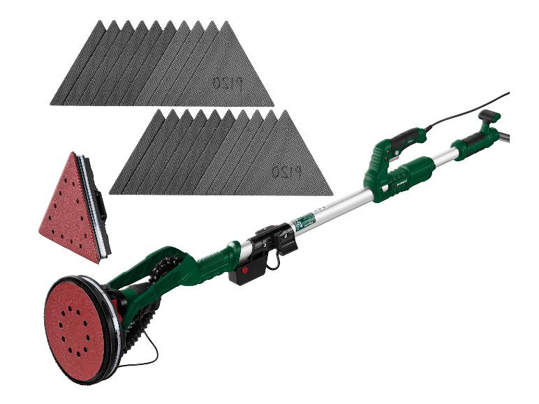 Langhals-Trockenbauschleifer mit austauschbaren runden und dreieckigen Schleifköpfen und zwei Packungen dreieckiger Schleifblätter.