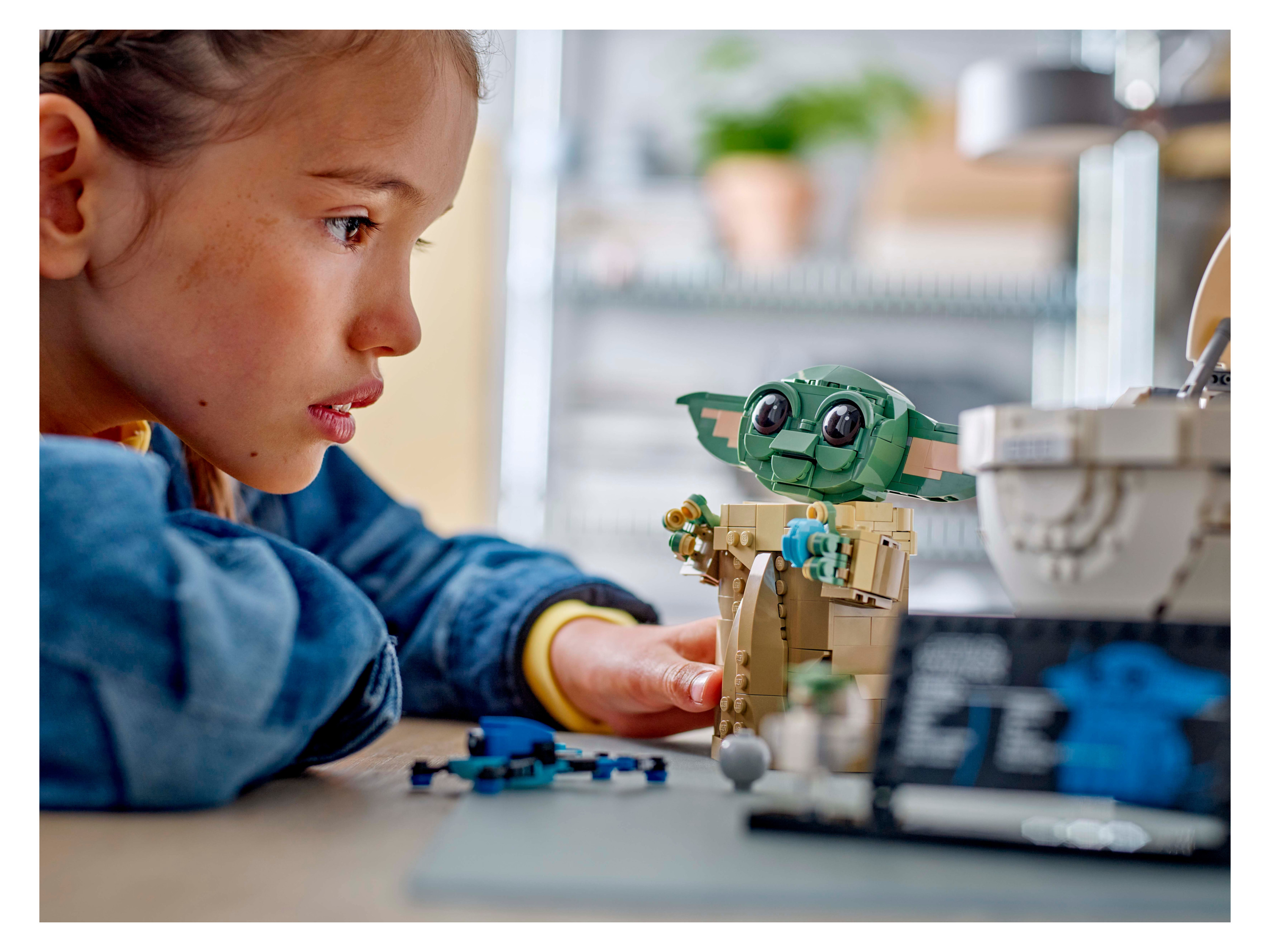 Lego Star Wars 75403 Grogu mit Schwebe-Gleiter 5