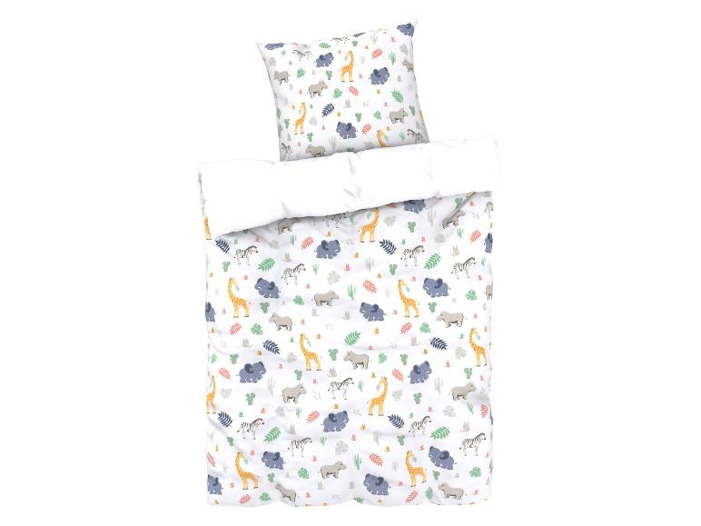 Bettwäsche mit Giraffen, Elefanten und Zebras im Dschungel-Design.