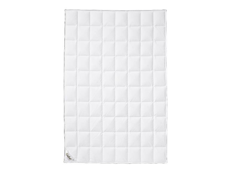 Weiße Födur Daunendecke mit Kassettenstruktur