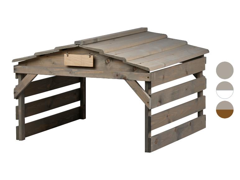 Holz-Tierunterstand mit grauem Dach und hellem Holzschild