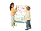 Zwei Kinder spielen mit einer Magnettafel mit Buchstaben und Zahlen