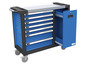Ein blauer Werkzeugwagen mit 7 Schubladen und einem Schrank von Güde.
