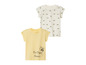 Zwei Baby-T-Shirts, eines mit Bienen-Print und eines mit dem Text 'Bee Happy Forever'.