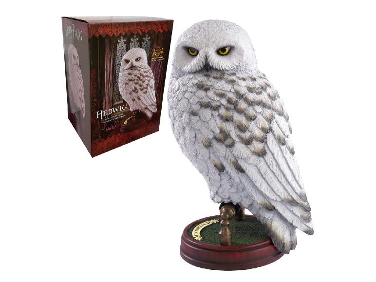 Hedwig-Skulptur von The Noble Collection mit der dazugehörigen Verpackung.