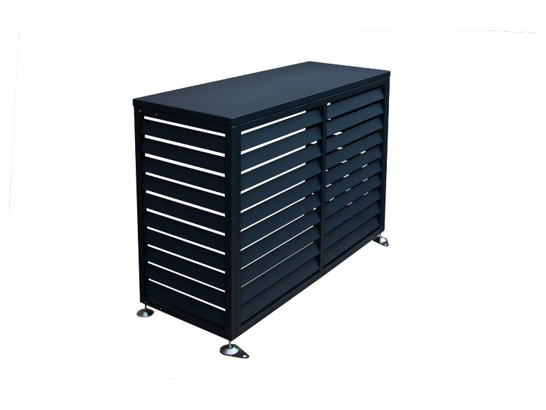 Schwarzer Outdoor-Schrank mit Lamellen und verstellbaren Füßen.
