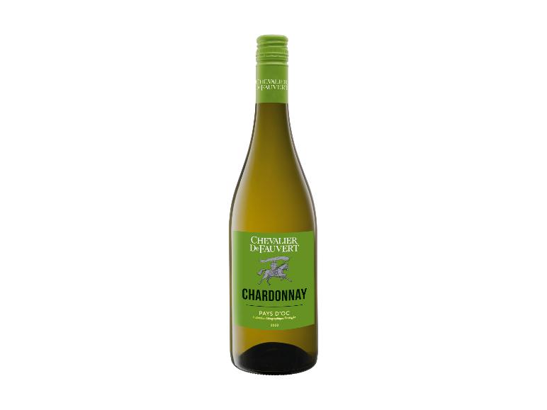 Flasche Weißwein Chevalier De Fauvert Chardonnay mit leuchtend grünem Etikett.