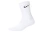 Weiße Nike Socke mit schwarzem Swoosh-Logo.