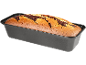 Frisch gebackener Marmorkuchen in einer Kastenform