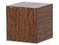 Holzwürfel mit braun-roter Maserung.