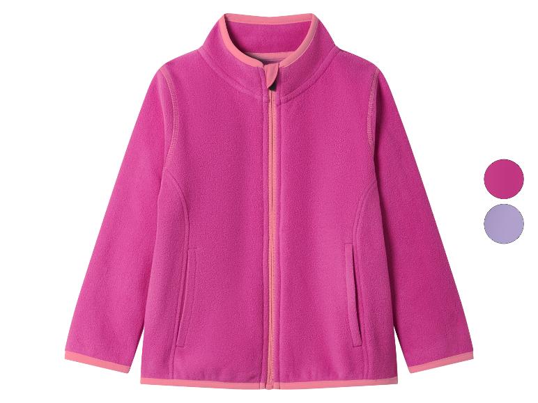 Fuchsia-Fleecejacke mit Reißverschluss und rosa Details, mit Farbmustern daneben.