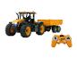 Ferngesteuerter JCB Traktor mit Anhänger.