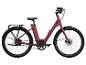 Ein rotes E-Bike mit Riemenantrieb.