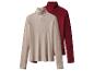 Zwei gerippte Rollkragenpullover, einer beige und einer rot