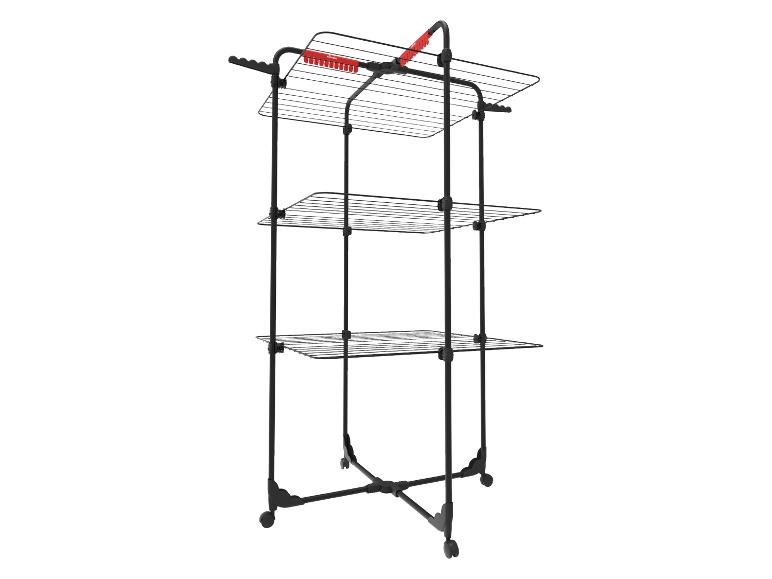 Schwarzer dreistöckiger Vileda Wäscheständer mit roten Details und Rollen.