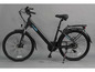 Ein schwarzes Myvelo E-Bike mit Gepäckträger.