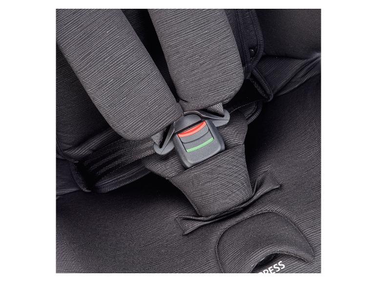 Nahaufnahme eines schwarzen Autositzgurtes mit roter und grüner Schnalle.