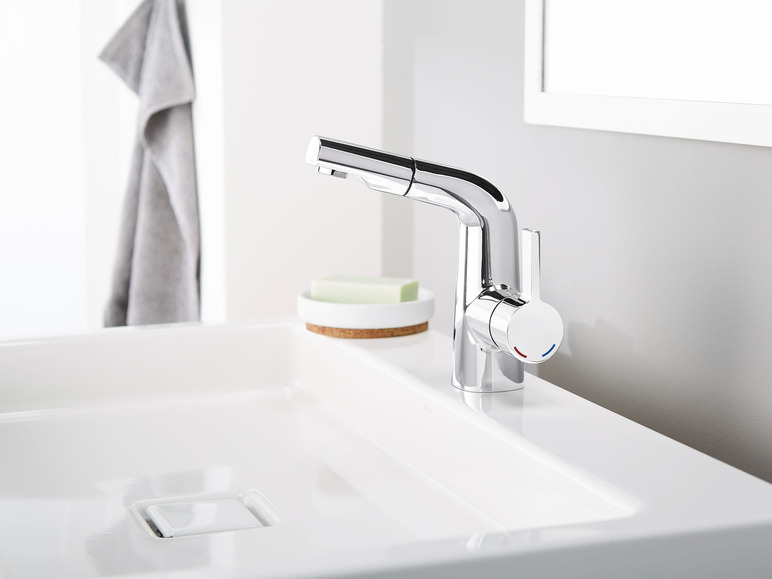 Gehe zu Vollbildansicht: LIVARNO home Wassersparende Waschtischarmatur mit herausziehbarer Haarbrause - Bild 4