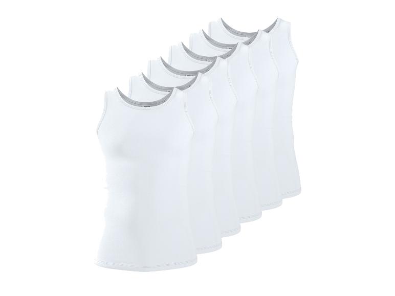 Sieben weiße Herren-Tanktops mit grauem Halsausschnitt, diagonal angeordnet