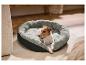 MAX & MILA'S WORLD Hundebett mit einem darin liegenden kleinen Hund