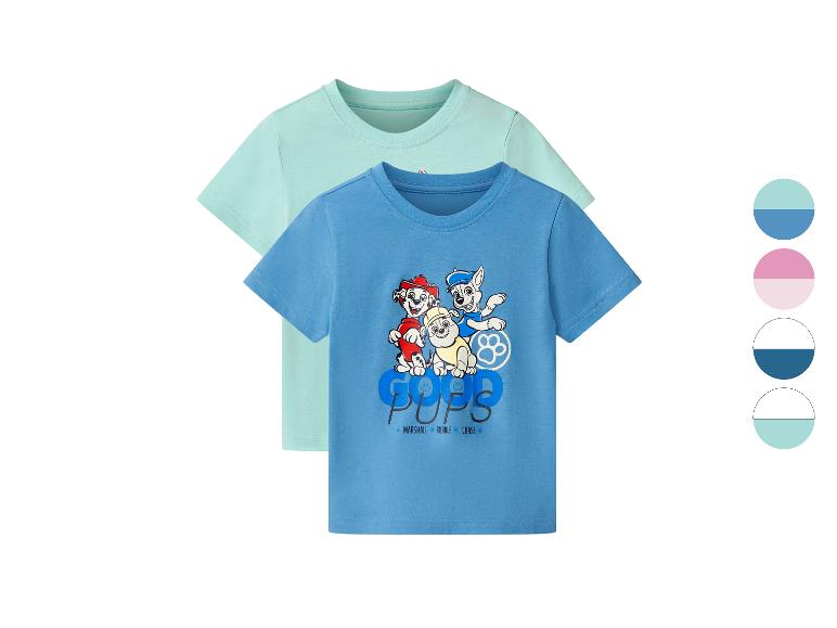 Zwei Kinder-T-Shirts: ein mintgrünes und ein blaues mit Welpen-Aufdruck.