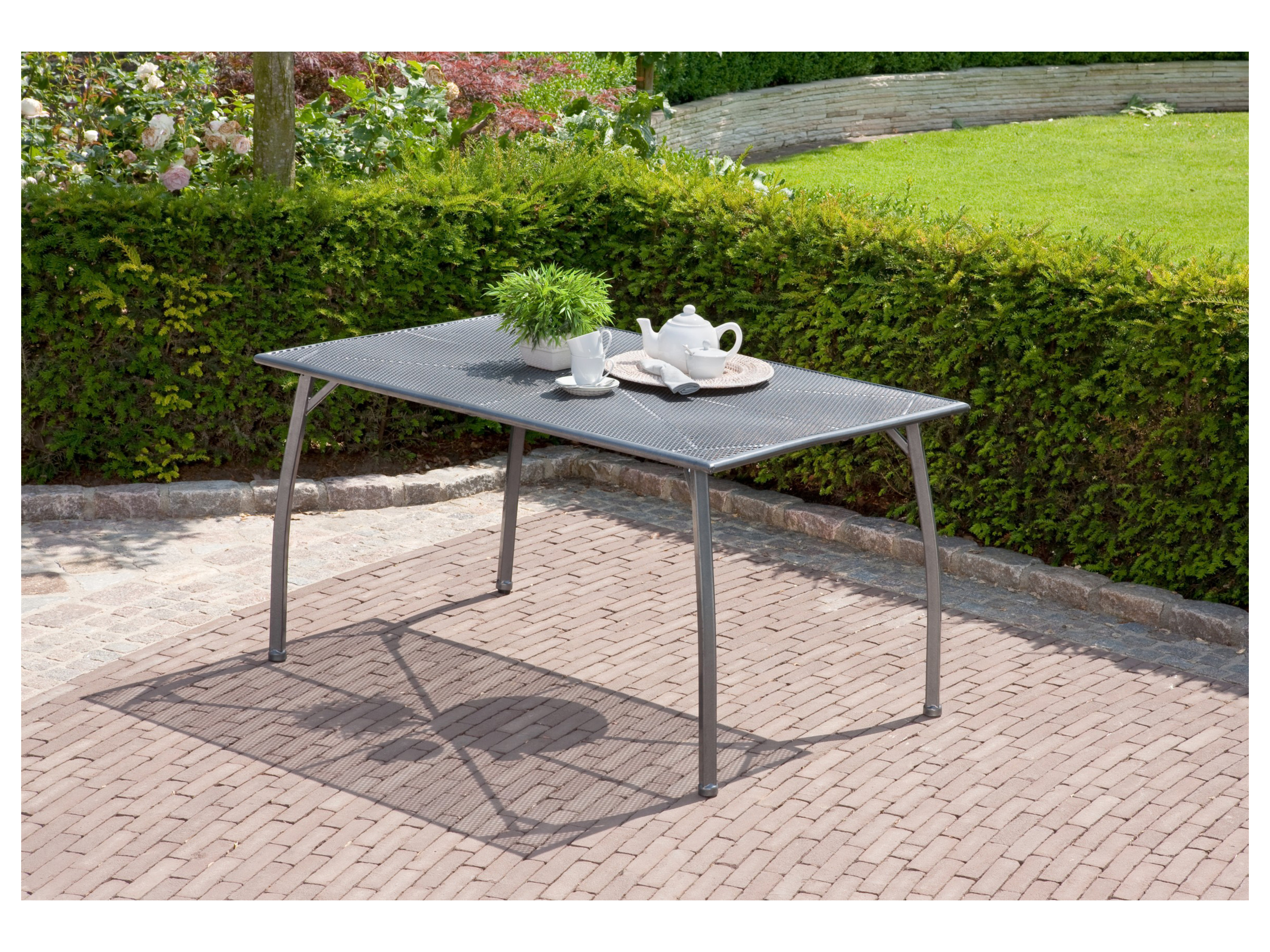 GREEMOTION Gartentischgruppe Toulouse (Tisch + 4 Klappstühle, 140 x 74 x 90 cm) – Bild 2 von 4