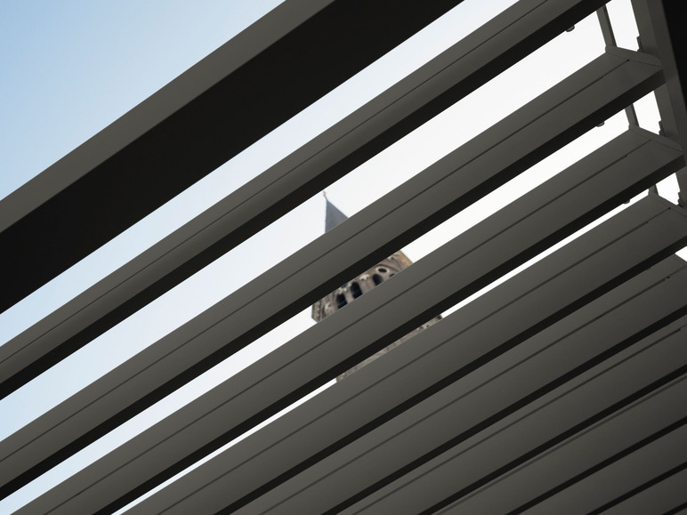 Gehe zu Vollbildansicht: Mirador Pavillon mit Lamellendach aus Alu/Stahl - Bild 52