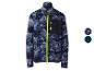 Blaue Fleecejacke mit Camouflage-Muster und leuchtend gelbem Reißverschluss