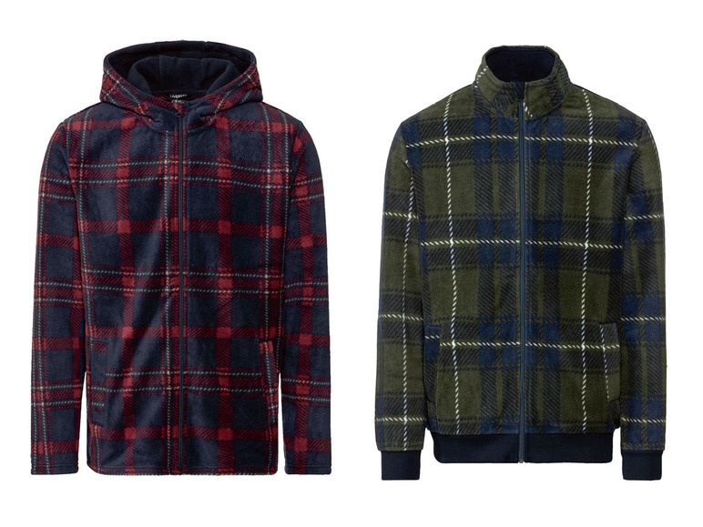 Zwei taillierte Fleecejacken mit Reißverschluss, eine mit Kapuze, in rot-blauem und grünem Karomuster.