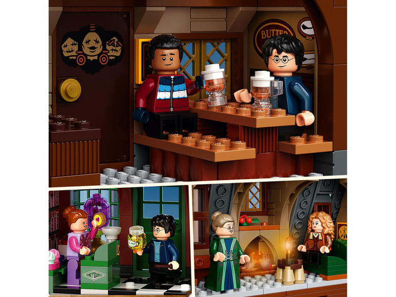 Gehe zu Vollbildansicht: LEGO® Harry Potter™ 76388 »Besuch in Hogsmeade™« - Bild 4