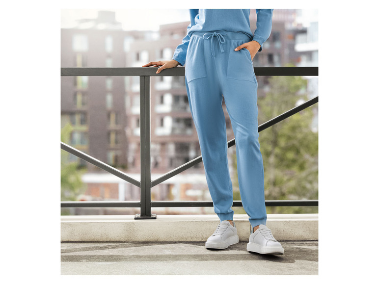 Gehe zu Vollbildansicht: esmara® Damen Hose, aus weicher Feinstrick-Qualität - Bild 3