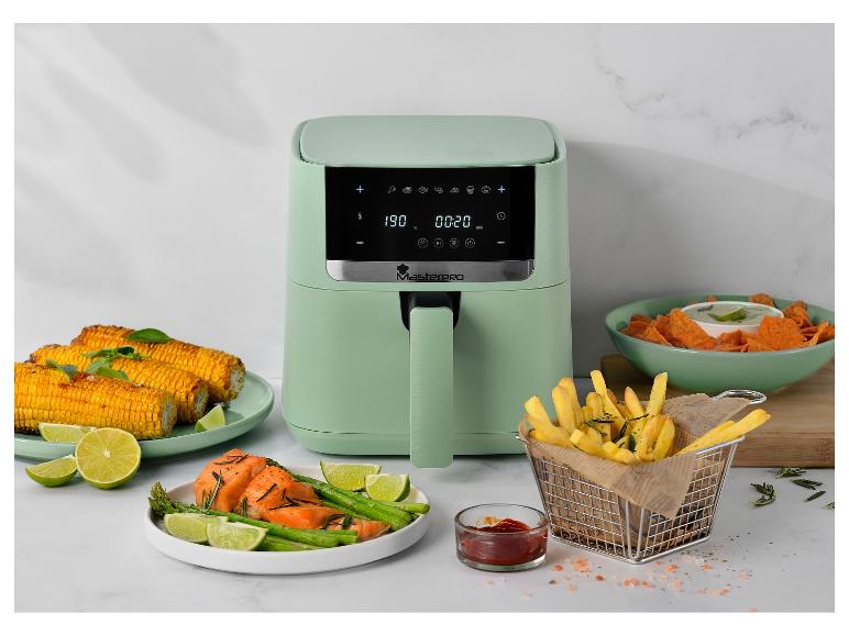 Masterpro Heißluftfritteuse, Pommes, Mais und Lachs.