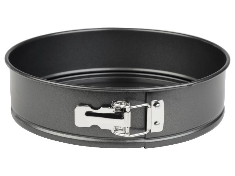 Eine runde Springform mit einem losen Boden