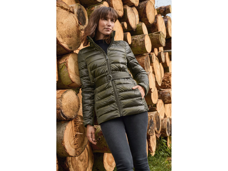 Gehe zu Vollbildansicht: esmara Damen Jacke mit wärmender, leichter High-Loft-Wattierung - Bild 8