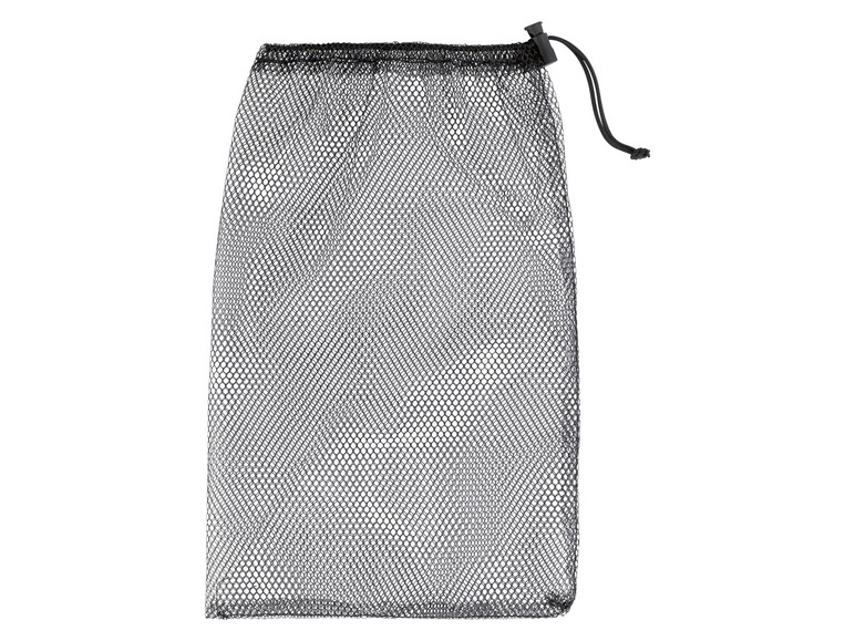 Ein schwarzer Netzbeutel mit Kordelzug.