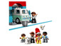 Lego Duplo Set mit Waschanlage, Auto und Figuren.