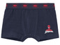 Blaue Boxershorts mit Spiderman-Motiv.