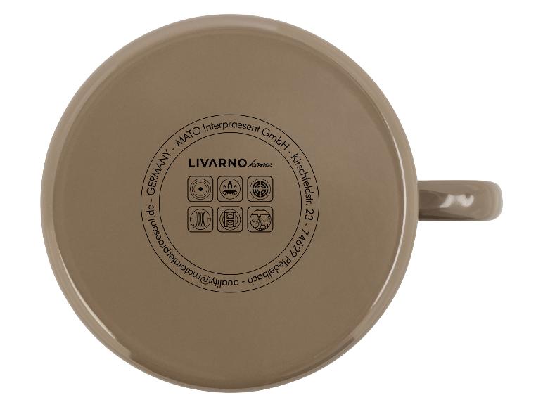 Unterseite einer braunen Tasse mit dem Livarno home Logo.